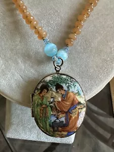 "MEDALLÓN JAPONÉS DE COLECCIÓN 20"" CON CADENA CON CUENTAS - Bisutería" - Imagen 1 de 5
