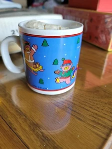 Elco Christmas Music Coffee Cup - Picture 1 of 9