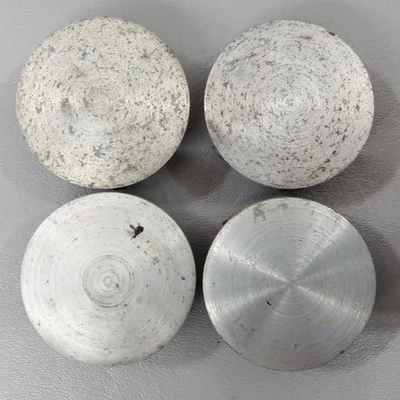 94-04 Concorde PT Cruiser Caravan Factory Center Hub Caps CONJUNTO DE 4 - Imagem 1 de 4