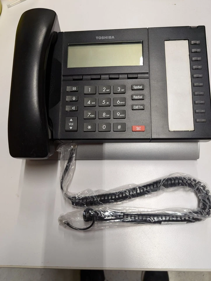 Toshiba DP5022-SD Phone - Image 1 of 1