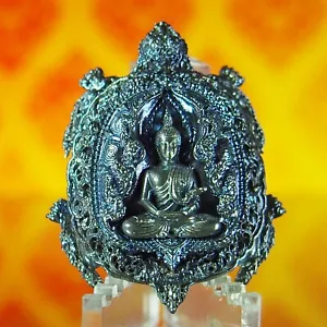 Thailändisches Amulett PhyaTaoReuanSaveyChart magische Schildkröte Buddha JaoNamNgoen BE2562 #344 - Bild 1 von 10