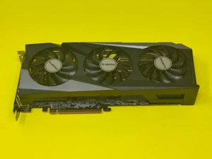 GIGABYTE Radeon RX 6700 XT GAMING OC 12GB GDDR6 Graphics Card GV-R67XTGAMING A8 - Bild 1 von 3