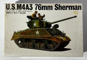 SEALED New in the Box Bandai #058264 1/48 Scale M4A3 Sherman 76mm Tank from 1990 - Bild 1 von 3