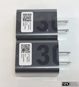 Set of 2 Motorola MC-301 Fast Charging USB-C Power Supply Wall Chargers - Picture 1 of 4