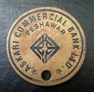 PAKISTAN ASKARI COMMERCIAL BANK TOKEN # 39 PESHAWAR 14.81 GRAMS 34.3 MM! - Picture 1 of 2