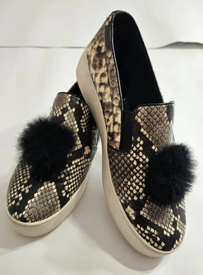 Zapatilla deportiva Michael Kors sin cordones Trent estampado de serpiente cuero en relieve con pompón 7 M Foto 1 de 4