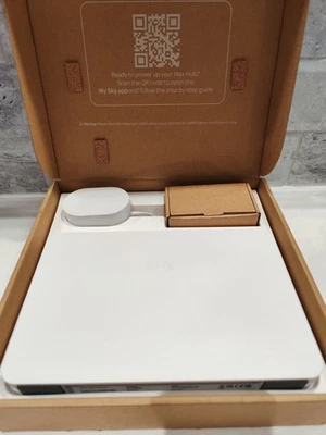 New Sky Broadband WiFi Max Hub SR213 Dual Band Wi-Fi 6 Wireless Router  - Image 1 of 4