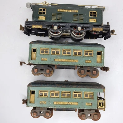 LIONEL 253 LOCOMOTIVE ENGINE & 607 PULLMAN CAR & 608 OBSERVATION CAR 0 GAUGE SET - Image 1 of 4
