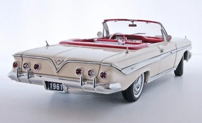 (Raro) Chevrolet Impala SS '61 Conv (Sun Star) Crema 1:18 Die Cast-Sin abrir Caja Foto 1 de 4