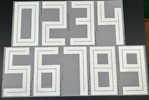 2018 2019 DEKO GRAPHICS OFICIAL IRLANDA DEL NORTE LOCAL CAMISETA BLANCA NÚMERO - Imagen 1 de 3