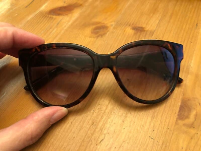 Gafas de sol Marc by Marc Jacobs Tortoise MMJ 155/S V08JS 53-16-140 - Arañazos Foto 1 de 4