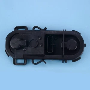 1pcs Tail Rear Light Bulb Socket Holder Plug Fit For BMW X1 F48 F49 2016-19 New - Picture 1 of 5