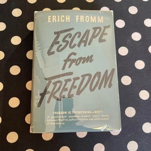 Escape From Freedom by Erich Fromm 1960 Hardcover Edition 21st Printing in Mylar - Picture 1 of 11