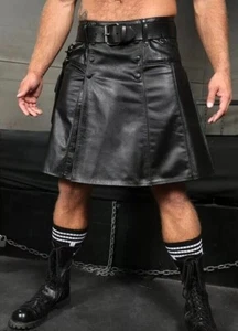 Mens Real Leather Pleated Kilt LARP with Cargo Pockets Scottish Utility Kilt - Picture 1 of 5