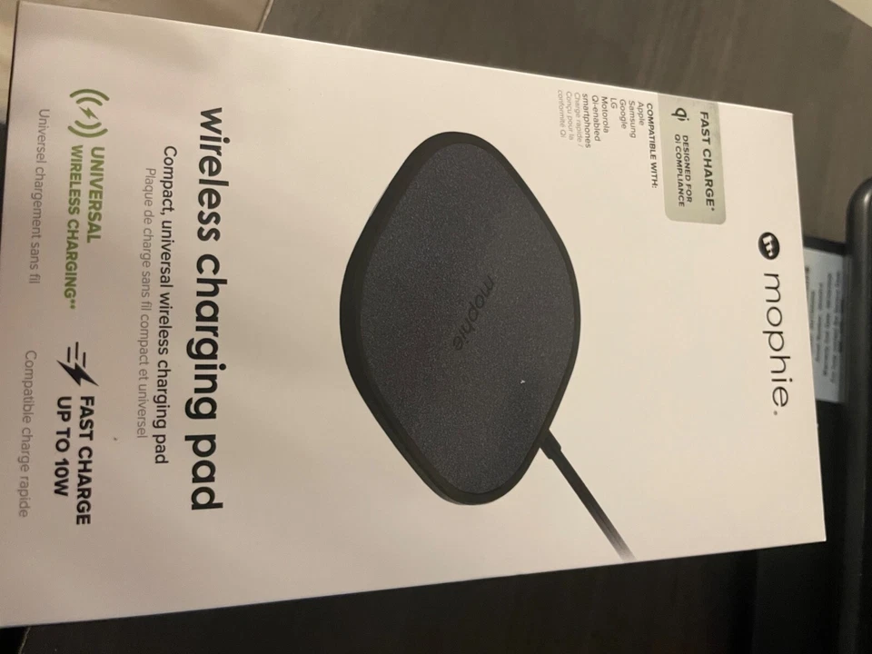 Mophie Universal Dual Wireless Charging Pad New in UNOPENED Box - Image 1 of 1