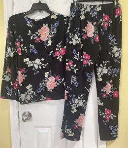 Flora pajamas size M black floral stretch v neck lace soft - Picture 1 of 8