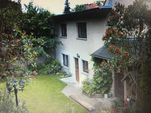 Haus mieten für Preis einer Wohnung in Berlin Mahlsdorf - Bild 1 von 11