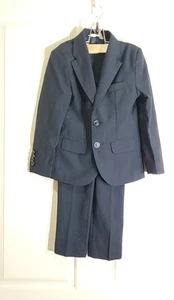 SIZE 5T- NAVY BLUE BOYS SUIT, CAT & JACK. - Picture 1 of 8