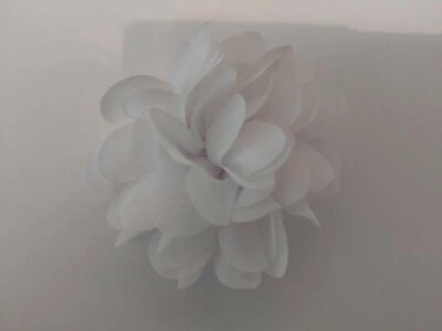 Clip de pelo con flores [EE. UU. VENDEDOR] [Gasa] [Clip de cocodrilo] [2'' y 2,8''] [NUEVO] Foto 1 de 3