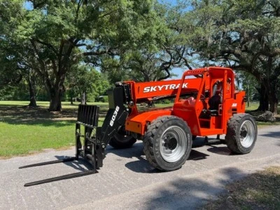 Skytrak 6036 2016 manipulador telescópico - 4x4 - sin def Cummins diésel - dirección cangrejo Foto 1 de 4