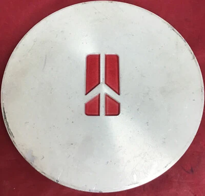 ONE USED OEM 1993-1995 Oldsmobile 88 Center Caps 25613984 12598 - Image 1 of 4