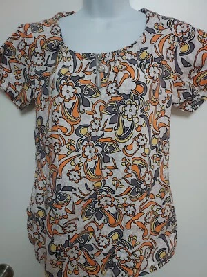 Blusa Médica Pequeña NrG Barco para Mujer Muy Bonita Foto 1 de 4