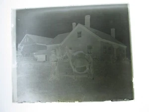 (1) LATE 1800s/EARLY 1900s GLASS NEGATIVE, MAN WITH HORSE, UNKNOWN LOCAL - Picture 1 of 1