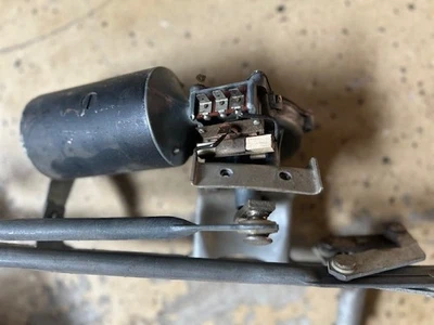 Motor limpiaparabrisas Porsche 911 1969 o 912 en buen estado Foto 1 de 2