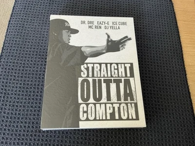 Straight Outta Compton STEELBOOK Full Slip (Blu-ray Czech) Filmarena Sealed/MINT - Image 1 of 3