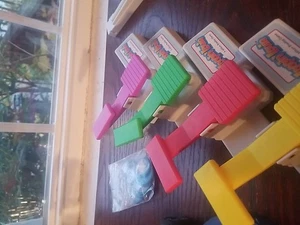 Loopin’ Louie 1992 game replacement part,airplane arm catapult. - Picture 1 of 2