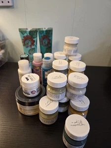 Farbenpaket, Fusion Mineralfarbe, Volkskunst, Dixie Bell und DIY alles neu  - Bild 1 von 7