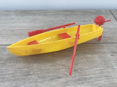 Bote de plástico Thomas Toy de colección bote bote bote remos rojos motor fueraborda cuerpo amarillo Foto 1 de 4
