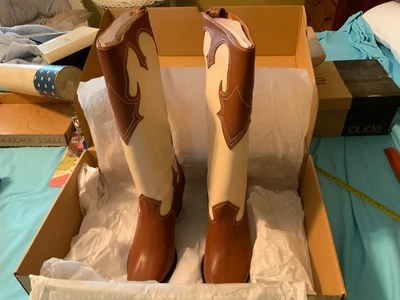 Bota alta Zodiac Dawson Western para mujer, talla 9 M, marrón/yeso, nueva en caja, acolchada Foto 1 de 4