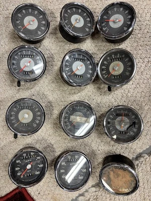 Smiths Magnetic SPEEDO TACH 12 núcleos para reconstrucción Foto 1 de 3