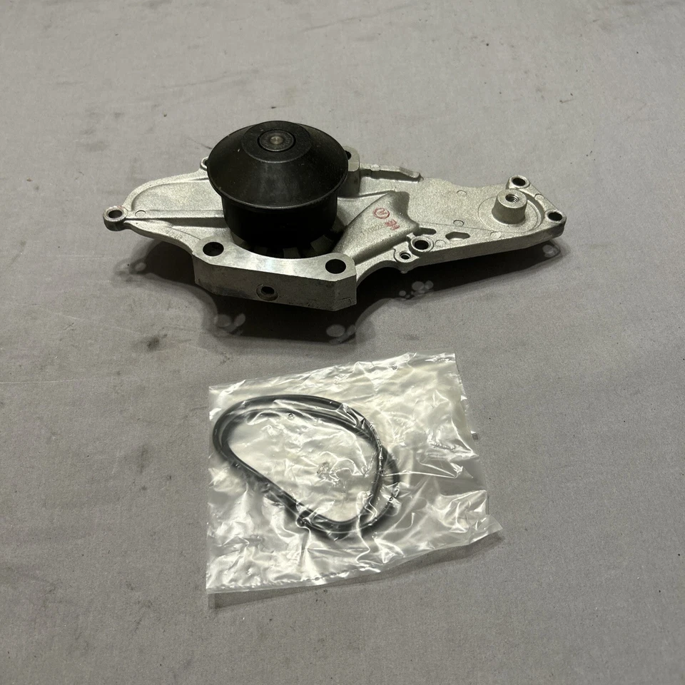 NEW CARDONE ENGINE WATER PUMP WITH GASKET 55-53421 - Image 1 of 4