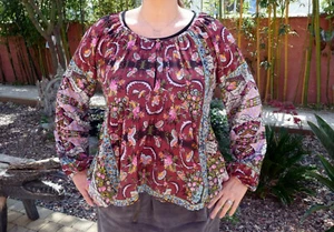 Damen Bluse bedruckt, Marke Peace and Love Gr. 42 (L) NEU - Bild 1 von 4