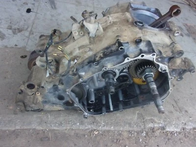 1988 YAMAHA TERRAPRO 350 ENGINE BOTTOM HALF TRANSMISSION CRANK  - Image 1 of 4