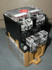 Allen Bradley Bulletin 700-P400A1 Ser E Type P 115-120VAC Control Relay - Picture 1 of 7