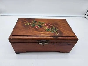 ANTIQUE HANDMADE WOOD BOX 1933 10" X 6" 4" High INSCRIBED "THE SWEETEST THING" - Picture 1 of 7