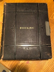 LG Antique Family Holy Bible Presented By Mother Julia Aurand 1892 Illustrations - Picture 1 of 12