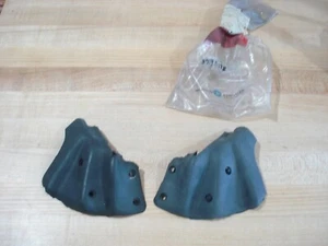 NOS PAIR MOPAR 1975-9 DODGE CHARGER,CORDOBA,MAGNUM UPPER DOOR PILLAR SEALS NIB!  - Picture 1 of 8