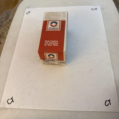 Lâmpada de halogênio 9004 Ac Delco feita no México  - Imagem 1 de 3