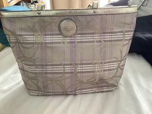 COACH F17474 Signature Multicolor Tartan Plaid Tote Shoulder Handbag Purse NWT - Picture 1 of 6