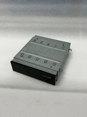 52X Compact Disc CD-ROM DRIVE - Image 1 of 2