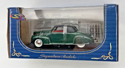 Signature Models 1939 Lincoln Zephyr Convertible Die Cast 7" Green - Image 1 of 4