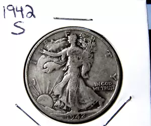1942-S Walking Liberty Half Dollar US Silver Coin - Picture 1 of 3