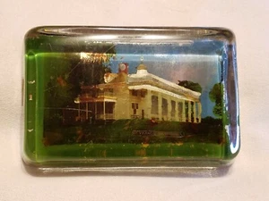 Vintage Souvenir of Mt Vernon Mansion, VA Glass Paperweight - Picture 1 of 6