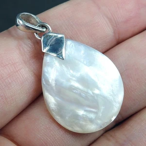 925 Sterling Silver Small Teardrop Mother of Pearl Pendant Jewellery, MOPP-180 - Picture 1 of 7