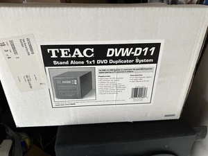 TEAC DVW-D11, 1 to 1 8M Buffer Memory Stand-Alone 16x CD/DVD Duplicator DVW/D - Afbeelding 1 van 2