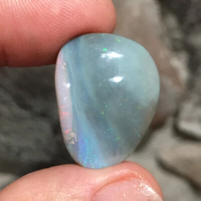 19ct 25x19.3x6.6mm Solid Australian Natural Opal Cabochon Mintabie Mine - Image 1 of 4